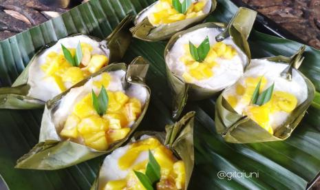  Kue Jojorong Topping Nangka