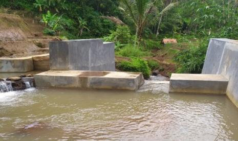 Menteri Pertanian (Mentan) Syahrul Yasin Limpo (SYL) mengatakan, pembangunan dam parit untuk mengantisipasi musim kering. 