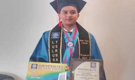 Kampus Digital Kreatif Universitas BSI (Bina Sarana Informatika sukses menggelar pelantikan wisuda Universitas BSI ke-58. Berlokasi di BSI Convention Center (Convex), Kaliabang, Bekasi.