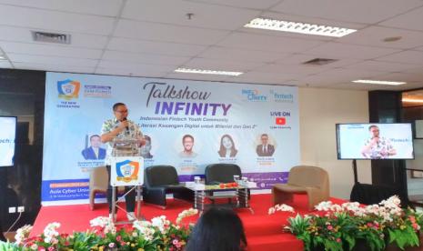 Kampus financial technology (fintech) pertama di Indonesia Cyber University sukses menggelar Talkshow Infinity dengan tema Fintech: Literasi Keuangan Digital untuk Milenial dan Gen Z.