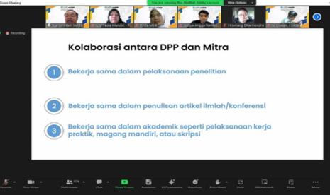 Dosen UNM menjadi Dosen Pendamping Program (DPP) Program Magang dan Studi Independen Bersertifikat (MSIB) Angkatan 6.