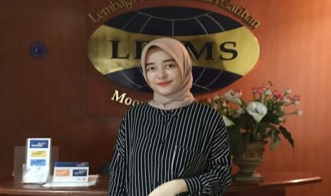 Syakirah Humaira Fauzi, mahasiswa program studi (prodi) Bisnis Digital angkatan pertama di Universitas Nusa Mandiri (UNM) kampus Jatiwaringin, berhasil menjalani magang di PT Mustika Ratu Tbk lewat program MSIB.