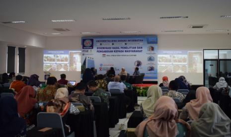 Universitas BSI (Bina Sarana Informatika) menggelar acara ‘Diseminasi Hasil Penelitian dan Pengabdian kepada Masyarakat’ sebagai bukti komitmennya dalam menyebarkan pengetahuan dan memberikan kontribusi berkelanjutan bagi masyarakat.