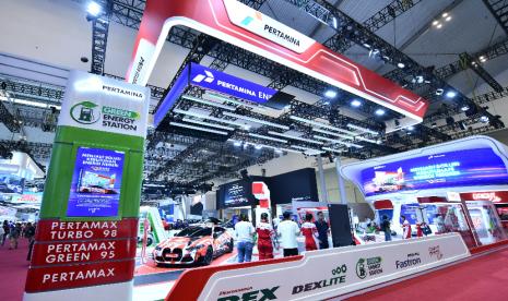 Pertamina membuka booth dalam gelaran Gaikindo Indonesia International Auto Show 2024 (GIIAS) yang digelar di ICE BSD City, Tangerang.