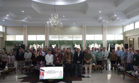 Kabupaten Bandung ditetapkan menjadi tiga besar nominasi Kabupaten/Kota Percontohan Antikorupsi di Jawa Barat oleh Komisi Pemberantasan Korupsi (KPK) RI.