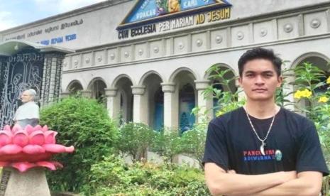 Menurut William Hans Natanael, Ketua IEEE Student Branch Universitas Nusa Mandiri (UNM) dan alumni Pertukaran Mahasiswa Merdeka angkatan ke-3, menjadi mahasiswa 