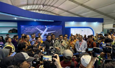 PT Garuda Maintenance Facility (GMF) Aero Asia akan membuka operasional perawatan pesawat di Bandara Halim Perdanakusuma melalui kerjasama strategis dengan PT Arta Hanggar Indonesia. 