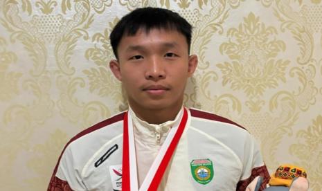 Kebanggaan bagi Universitas BSI (Bina Sarana Informatika) kampus Karawang. Tommy Darmawan, mahasiswa Program Studi (Prodi) Sistem Informasi, berhasil meraih medali perunggu dalam kategori Judo 60 KG di ajang Pekan Olahraga Nasional (PON) XXI 2024.