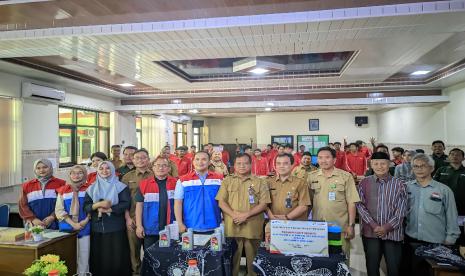  PT Pertamina Lubricants melalui Sales Region V Surabaya telah meresmikan program Enduro Home Service (EHS) di SMK Negeri 1 Brondong, Kabupaten Lamongan, Jawa Timur. 