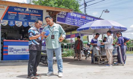 AgenBRILink menjadi salah satu andalan dalam meningkatkan pendapatan usaha.