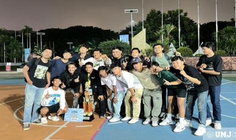 Mahasiswa Universitas Muhammadiyah Jakarta (UMJ) memboyong lima piala pada gelaran Festival Pemuda Indonesia. 