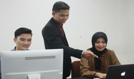 Program Studi (Prodi) Sains Data di Universitas Nusa Mandiri (UNM) hadir sebagai salah satu pilihan unggulan bagi para mahasiswa yang tertarik dengan dunia teknologi dan data.