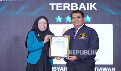 Badan Amil Zakat Nasional (BAZNAS) RI berhasil meraih 5 penghargaan pada ajang Indonesia Fundraising Award (IFA) 2024 yang digelar di Pullman Hotel, Jakarta Pusat, pada Kamis (12/12/2024). 