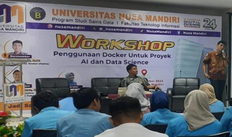 Studi (prodi) Sains Data Fakultas Teknologi Informasi (FTI) Universitas Nusa Mandiri (UNM) sukses menggelar Workshop Penggunaan Docker untuk Proyek AI dan Data Science pada Rabu (4/12/2024).