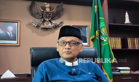 Kepala Badan Penyelenggara Haji (BPH) KH Mochamad Irfan Yusuf saat ditemui Republika di kantornya di Thamrin, Jakarta Pusat, Jumat (27/12/2024).