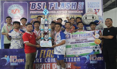 Hiruk-pikuk Golden Sport Center Depok memanas pada 19 November 2024 saat SMK Informatika Bina Generasi 3 Bogor mengunci posisi ketiga di Futsal Competition BSI FLASH 2025.