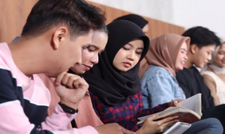 Universitas Bina Sarana Informatika (UBSI) Kampus Pontianak menghadirkan solusi nyata melalui program studi Akuntansi Plus.