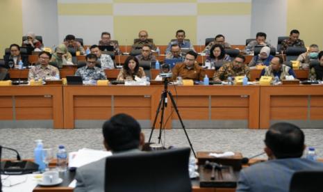 Menteri Komunikasi dan Digital (Menkomdigi) Meutya Hafid menegaskan bahwa efisiensi anggaran yang diamanatkan dalam Instruksi Presiden Nomor 1 Tahun 2025 menjadi peluang untuk memperkuat transformasi digital di Indonesia yanfg efisien dan inovatif.