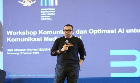 Kementerian BUMN berhasil menyelenggarakan workshop bertema “Komunikasi Melalui Media Sosial dengan Optimasi AI” di Khas Hotel, Semarang, pada 1-2 Februari 2025.