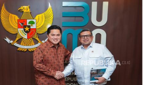 Menteri Badan Usaha Milik Negara (BUMN) Erick Thohir bertemu dengan Kepala Badan Penyelenggara Jaminan Produk Halal (BPJPH) Ahmad Haikal Hassan, Rabu (5/2/2025).