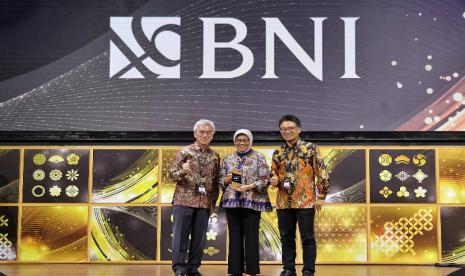 PT Bank Negara Indonesia (Persero) Tbk atau BNI berhasil memborong dua penghargaan sekaligus pada ajang JCB Award 2025 dengan tema “Kolaborasi & Sinergi untuk Tumbuh Bersama.”