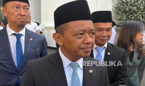 Strategi WFH Jumat: Cara Pemerintah Hemat Energi Tanpa Naikkan Harga BBM