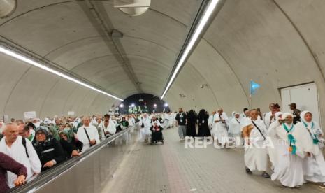 Armuzna Resmi Berakhir, Wamenhaj Minta Maaf ke Jamaah Haji
