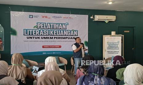 Sebanyak 50 Perempuan Pelaku UMKM Ikuti Pelatihan Literasi Keuangan di Depok