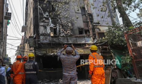 Para Muslim Jadi Pahlawan Kebakaran Hotel di Delhi