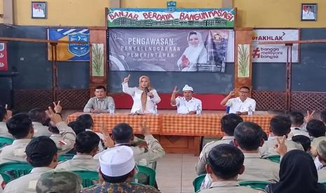 Gerindra Turun Gunung: Tina Wiryawati Perkuat Solidaritas Warga