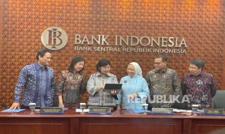 ekonom-ruang-bi-pertahankan-suku-bunga-semakin-sempit