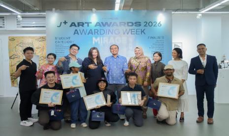 j-art-awards-2026-umumkan-4-pemenang-utama-di-jakarta