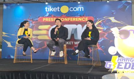 Rupiah Melemah, Wisatawan Indonesia Beralih ke Destinasi Domestik - Infolitik