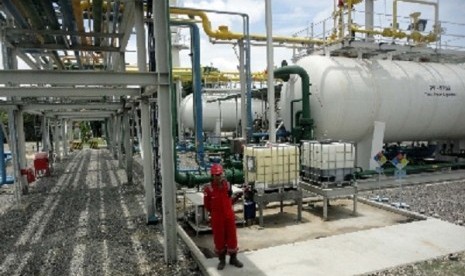 A central processing area (CPA) of oil in Tuban, East Java. (illustration)