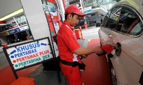 A gas station in Jakarta (illustration)  