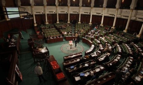 A general view shows Tunisia's Constituent Assembly during a vote over the composition of an election commission to oversee a vote later this year in Tunis January 8 , 2014.