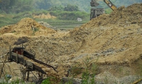 A gold mining location in Sijunjung, West Sumatra. (illustration)  