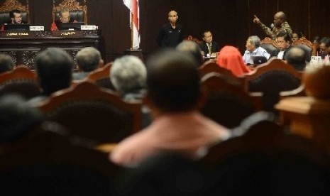 A hearing session concerning the election dispute at the Constitutional Court (MK)