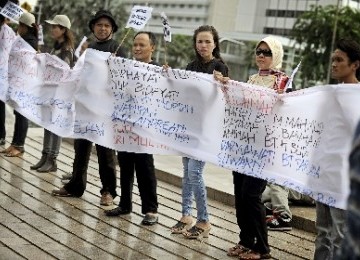 A number of Miran Care activists held a protest during Migran Worker day, last year (photo file).