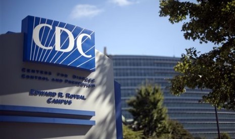 A sign marks the entrance to the federal Centers for Disease Control and Prevention in Atlanta. (File photo) 