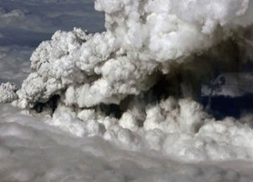 Abu vulkanik Gunung Merapi