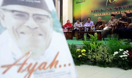 Cinta Falsafah Hidup Buya Hamka Republika Online