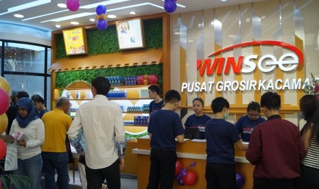 acara Grand Opening Spektakuler 'Optik Winsee', Sabtu (31/3 lalu, Optik Winsee yang terletak di Jalan Pasar Baru nomor 88 Jakarta Pusat, sukses dikunjungi banyak orang.