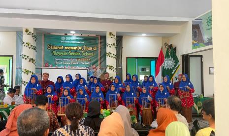 Acara kunjungan pembelajaran ke Day Care Lansia Aisyiyah dampingan Pimpinan Ranting Aisyiyah Perumnas Condong Catur, Sleman, Yogyakarta, Jumat (9/8/2024).