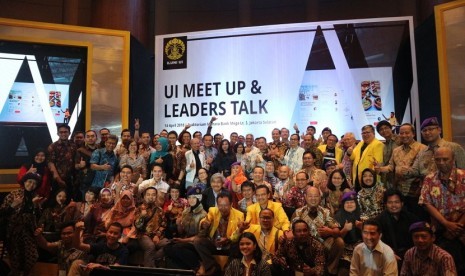 Acara Meet Up & Leaders Talk yang dihelat Iluni UI dan dihadiri pengusaha nasional Chairul Tanjung, di Auditorium Bank Mega Jakarta Selatan.