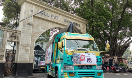 ACT berkolaborasi dengan Masjid Sunda Kelapa mengirimkan bantuan untuk korban Lombok.