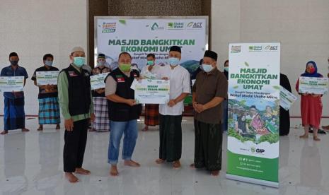 ACT melaksanakan program wakaf untuk membantu pelaku UMKM