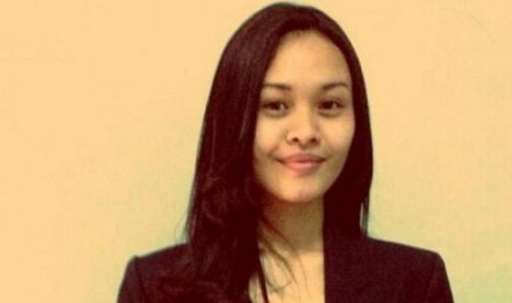 Ade Sara Angelina Suroto (19 tahun), mahasiswi Universitas Bunda Mulia (UBM), yang dibunuh mantan kekasihnya.