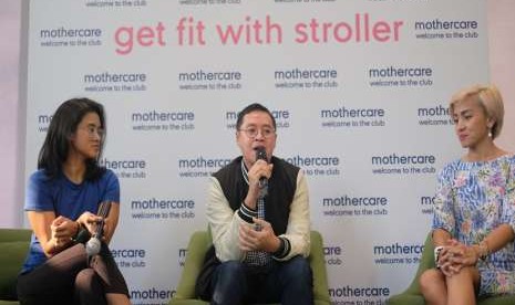 Adianti Reksoprodjo, Abi Shihab dan Liza M Djaprie dalam acara peluncuran kampanye Get Fit With Stroller .