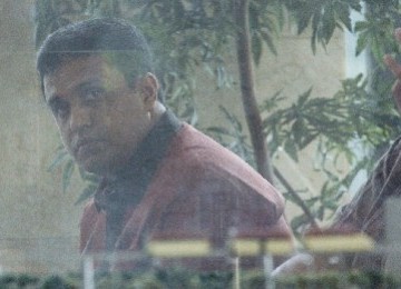 Adik sepupu Muhammad Nazaruddin, M Nasir, mendatangi pemanggilan Komisi Pemberantas Korupsi (KPK) di Gedung KPK Jalan Rasuna Said, Kuningan, Jakarta Senin (19/9). 